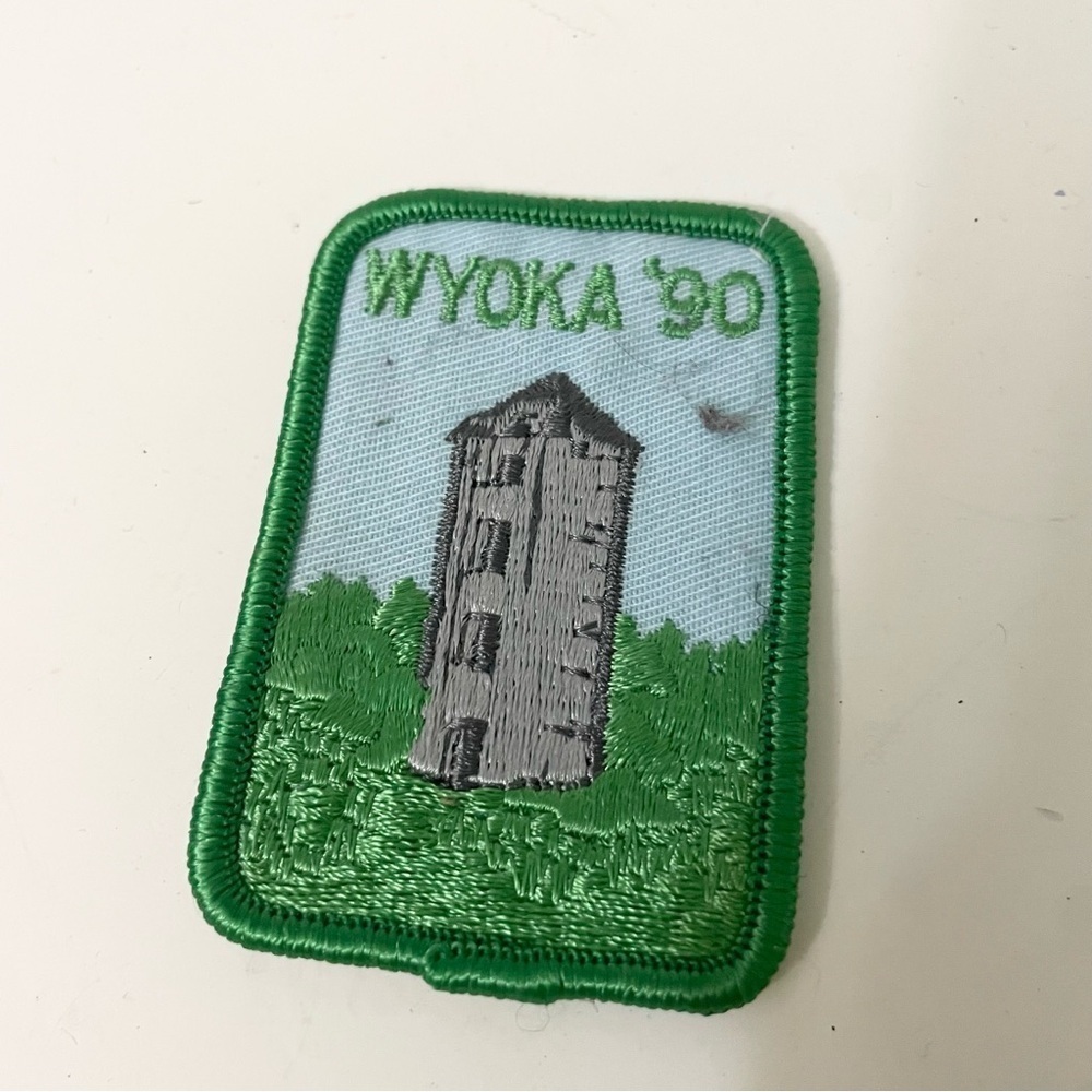 Vintage 1990 Camp Wyoka Girl Guides Guide Patch Badge - Picture 3 of 7